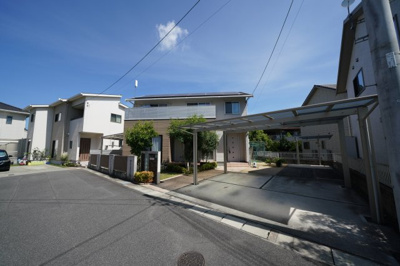 【駐車場】 | 倉敷市白楽町☆土地70坪☆南側道路☆ミサワホーム４LDK+S中古戸建☆閑静なエリア | ゆとりの土地　70坪あります