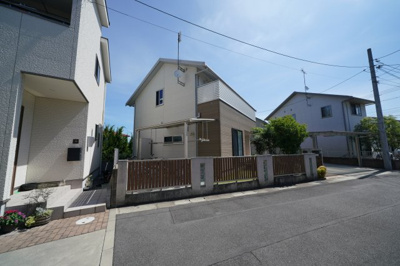 【周辺】 | 倉敷市白楽町☆土地70坪☆南側道路☆ミサワホーム４LDK+S中古戸建☆閑静なエリア | 南西側から望む　前面道路5ｍあります