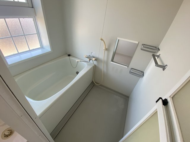 ロワジールの浴室