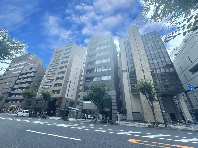 第一ビルの外観