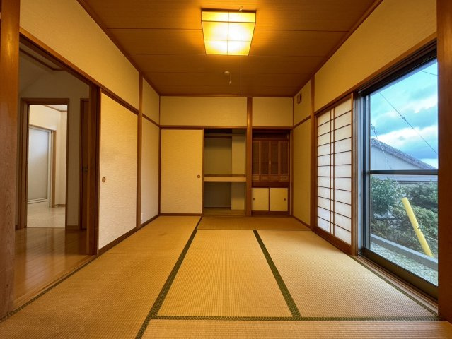 松江市美保関町　中古一戸建ての和室