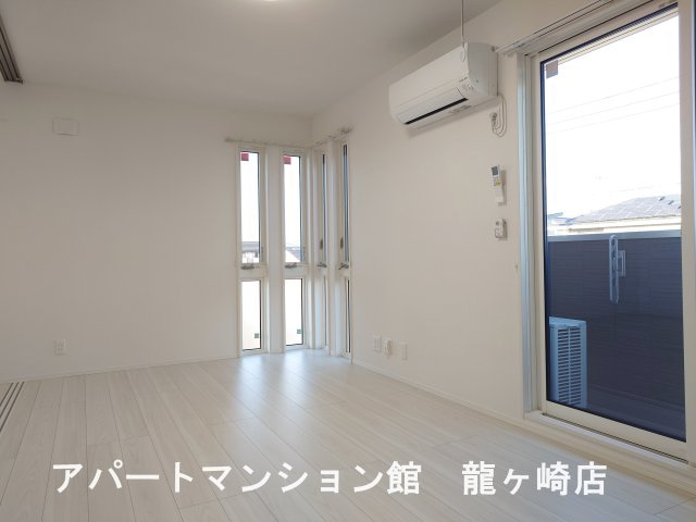 Casa ecranの居間・リビング|※写真は205号室を使用