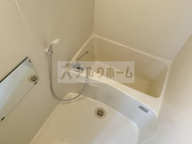 大県マンション2の浴室