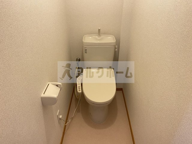 大県マンション2のトイレ