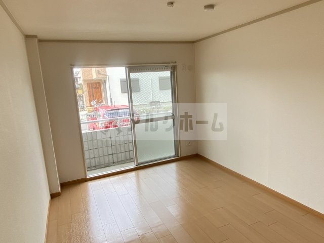 大県マンション2の洋室