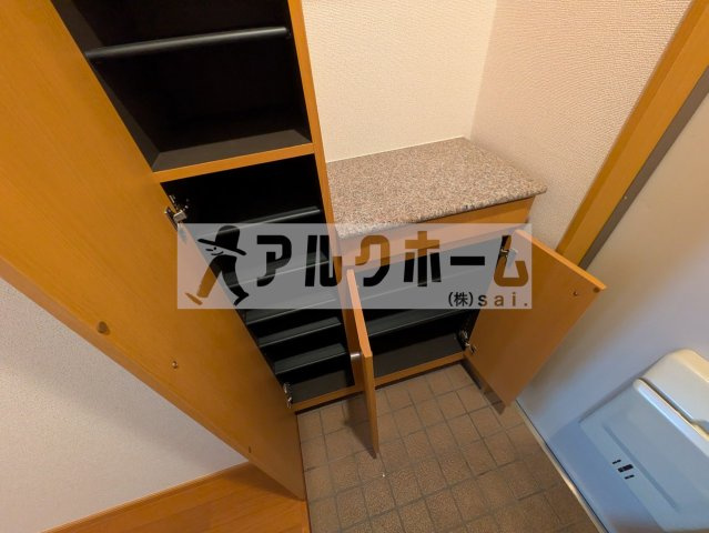 スペイシア友貴の玄関