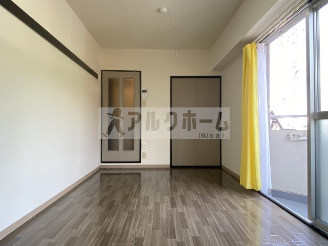 オレンジハウス2の居間・リビング