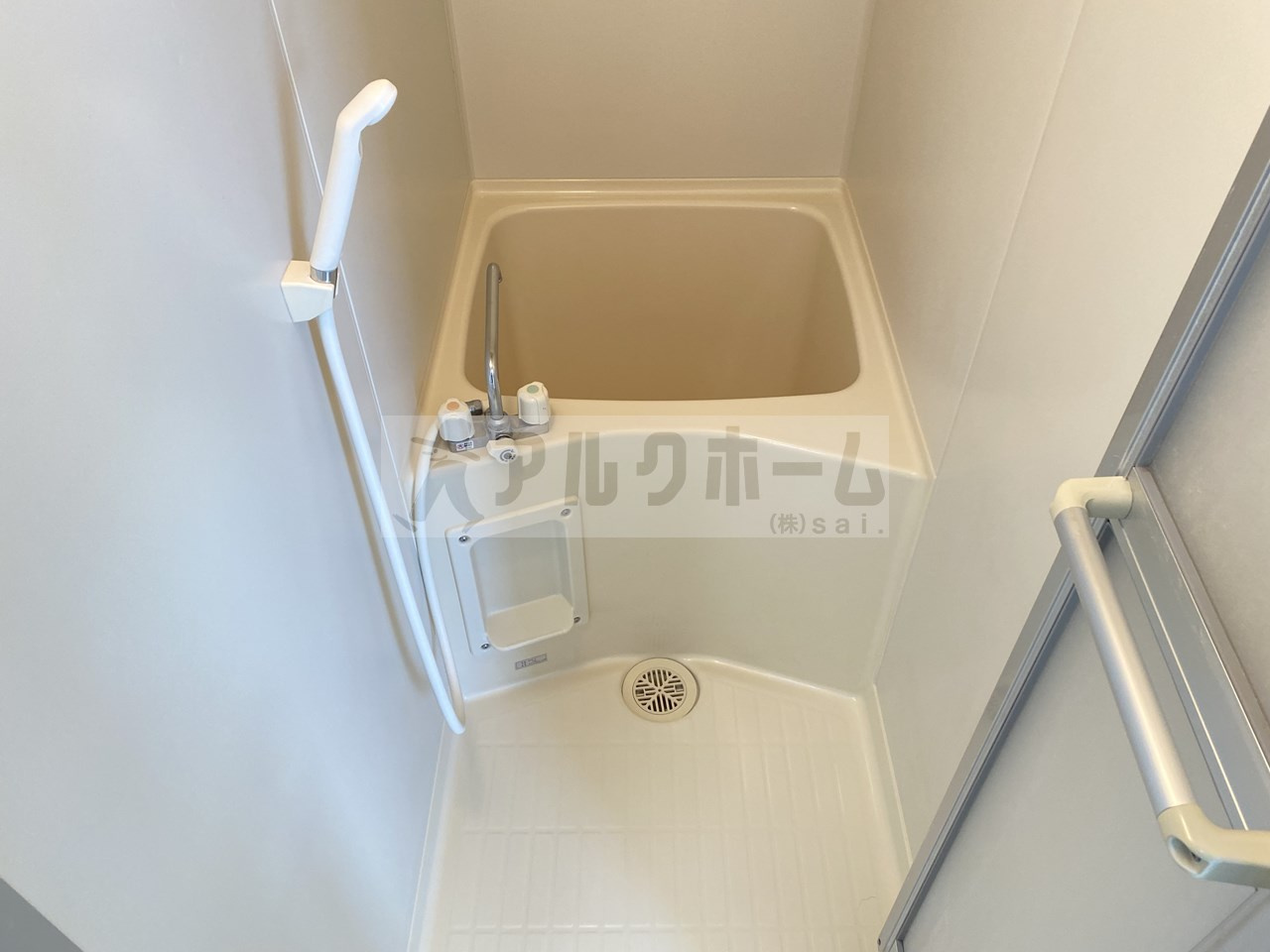 ハイツプレザントの浴室