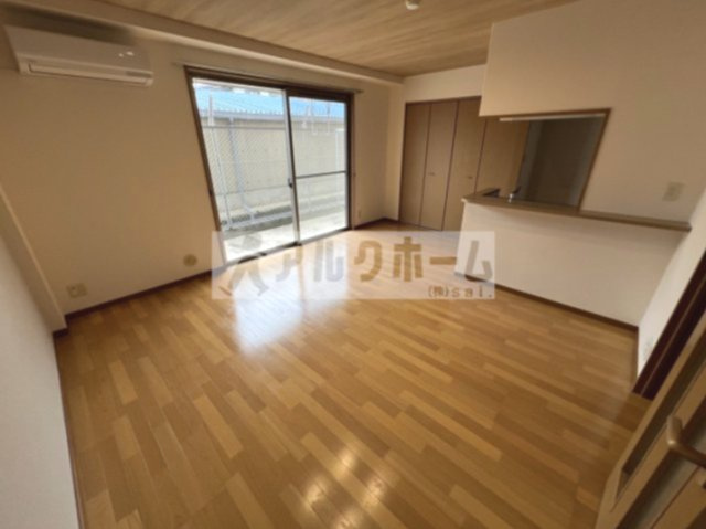 エストレノの内装|エストレノ