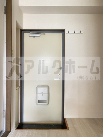 リーベハイツ青山の玄関