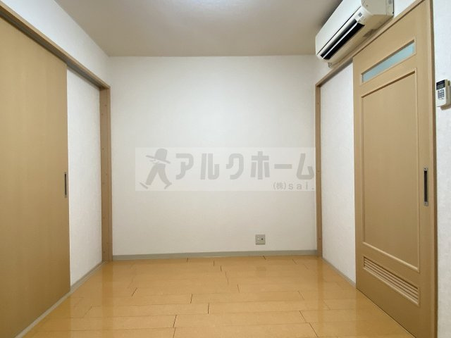 シエルブルーコーポの洋室