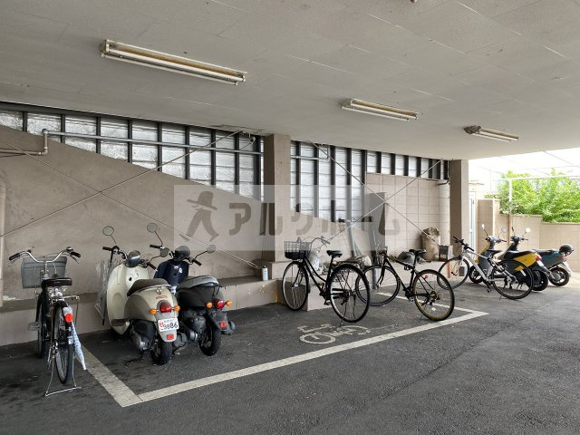 エステートヨシマン2のその他共用部分|エステートヨシマンⅡ　駐輪場