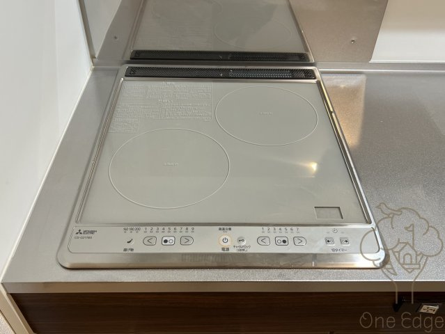 セレニテ東三国ミラクのキッチン