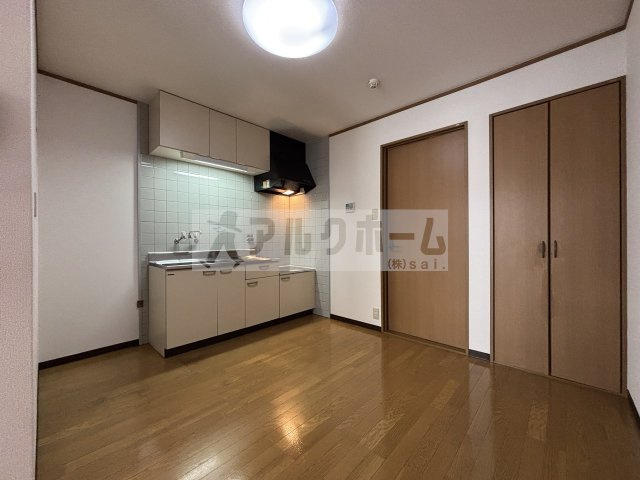 ニドムコートの居間・リビング