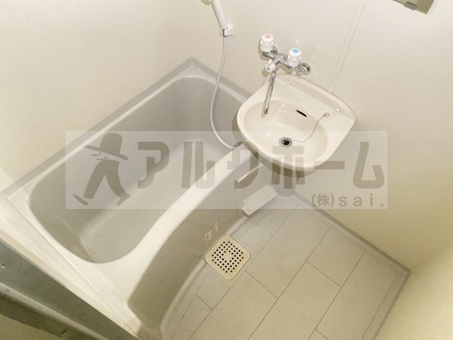 サニーハイムの浴室