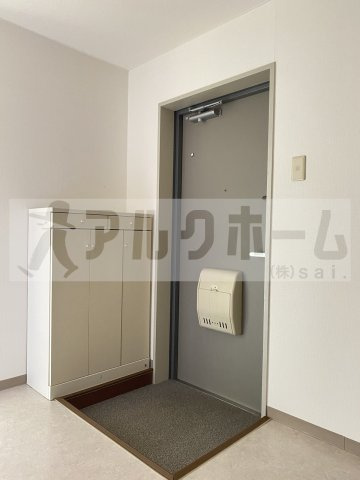 サニーハイムの玄関