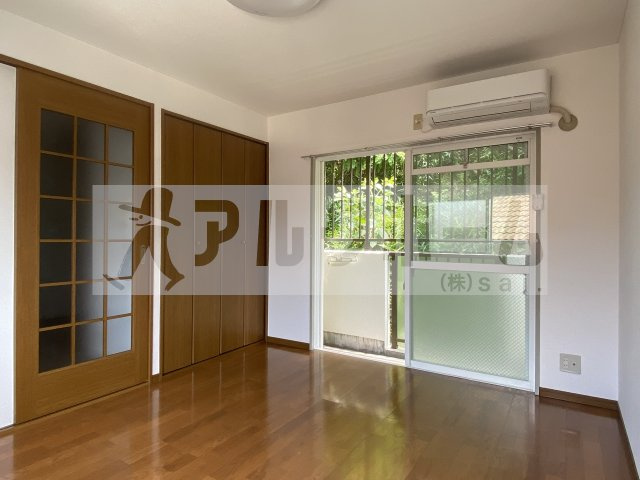 サニーハイムの居間・リビング