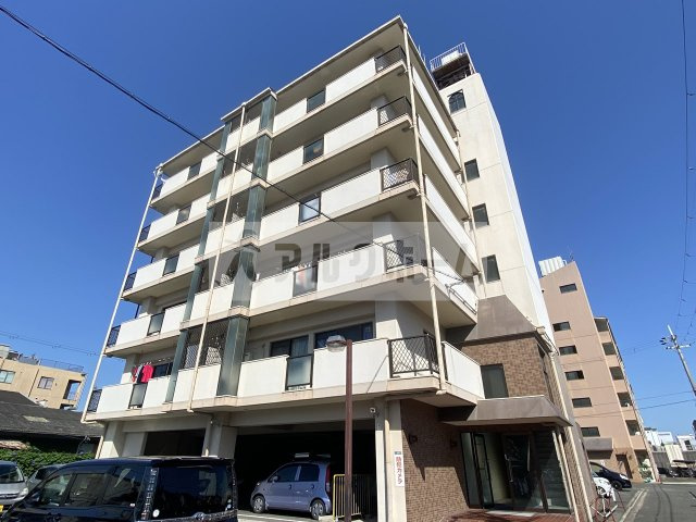 パラツィーナ玉手の外観|柏原市玉手町　4LDK　賃貸　マンション