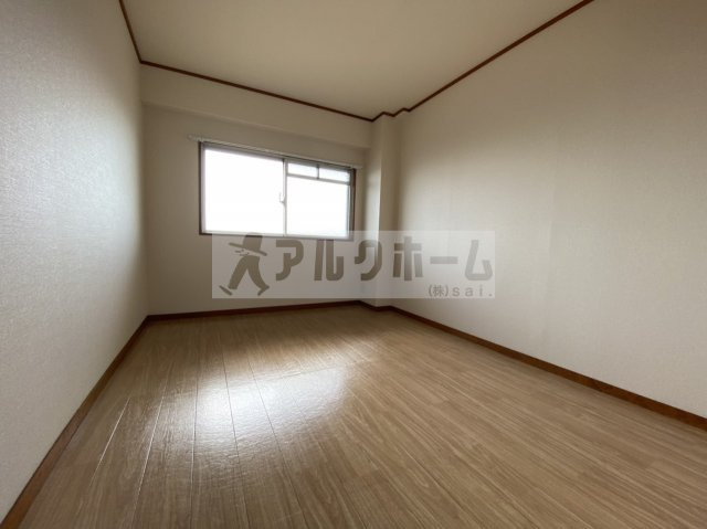 メゾンド玉手の寝室|メゾンド玉手（柏原市玉手町）