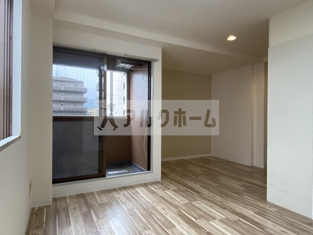 ブランビエントの居間・リビング|ブランビエント（河内国分駅）　洋室