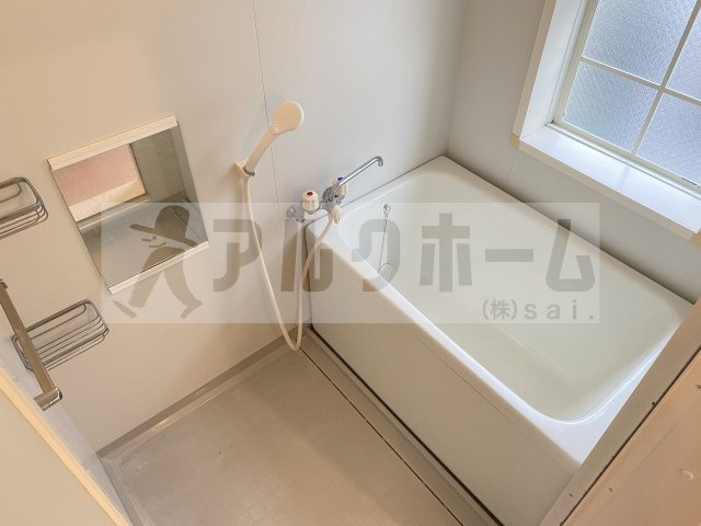 メゾンラフィーネの浴室