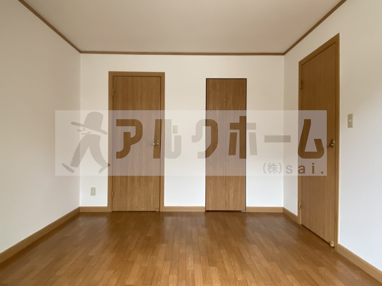 メゾンラフィーネの洋室