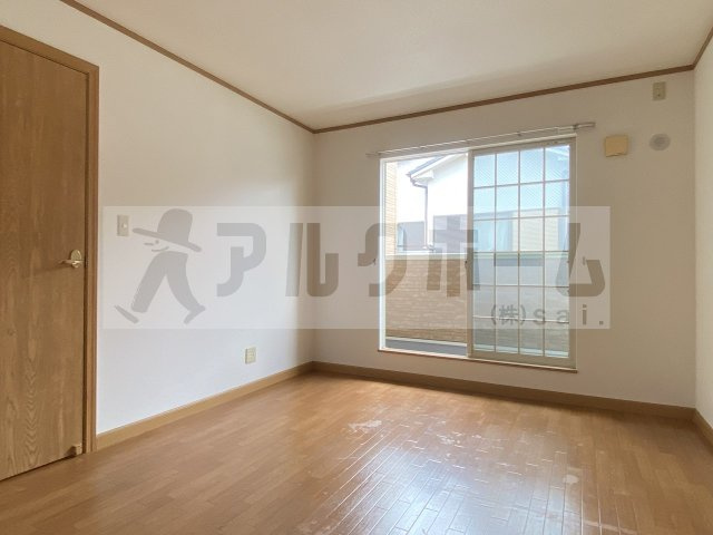 メゾンラフィーネの洋室