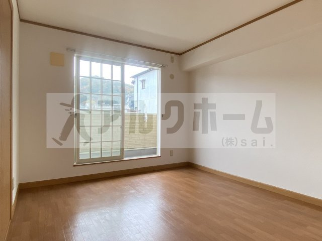 メゾンラフィーネの居間・リビング