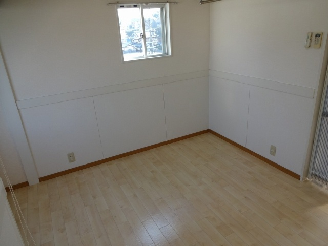 アールハイツの洋室|アールハイツ　洋室