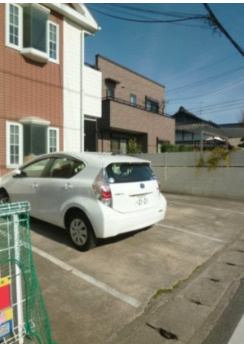 プライマリー久留米大西の駐車場