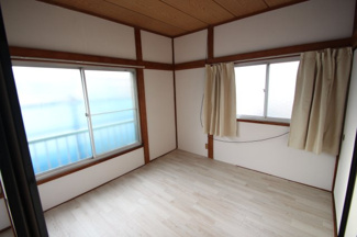 【洋室】 | 岩井西貸家 | ２F
