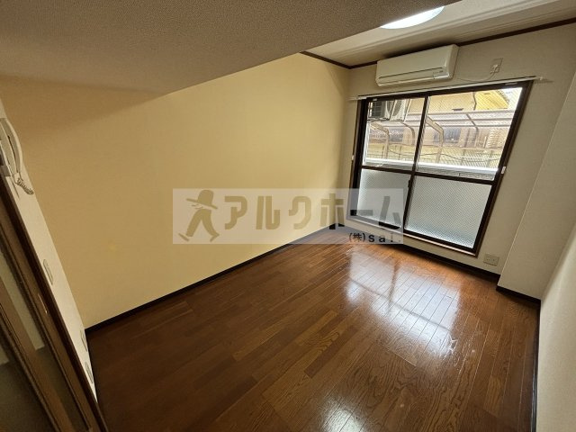 ドリームスクエアの洋室|ドリームスクエア（河内国分駅・バストイレ別）　洋室