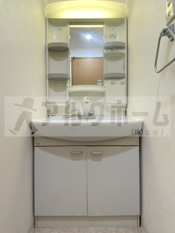 アドヴァンス福力の独立洗面台