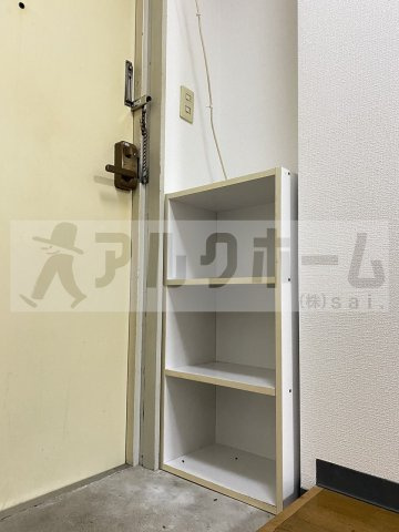 ホープ大晃　南棟の玄関