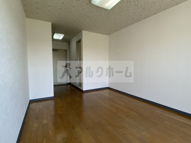 ホープ大晃　北棟の洋室|ホープ大晃北棟　洋室
