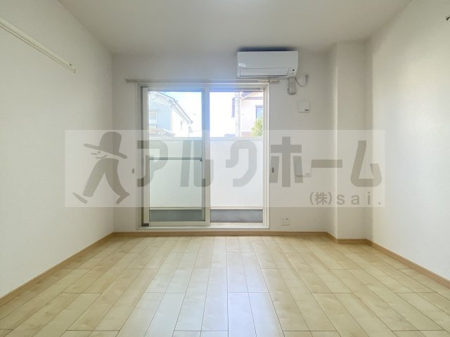 ラージの居間・リビング