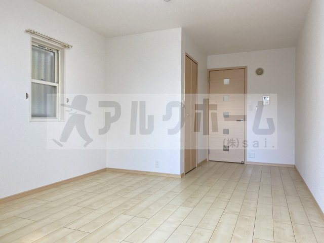 ラージの居間・リビング