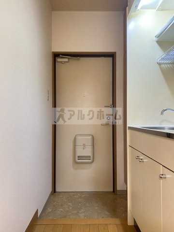 パブリックマンション2の玄関