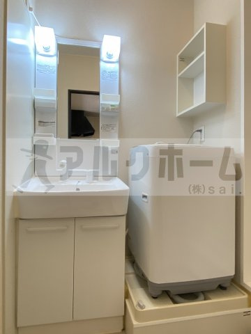 レオネクストウイング片山の独立洗面台
