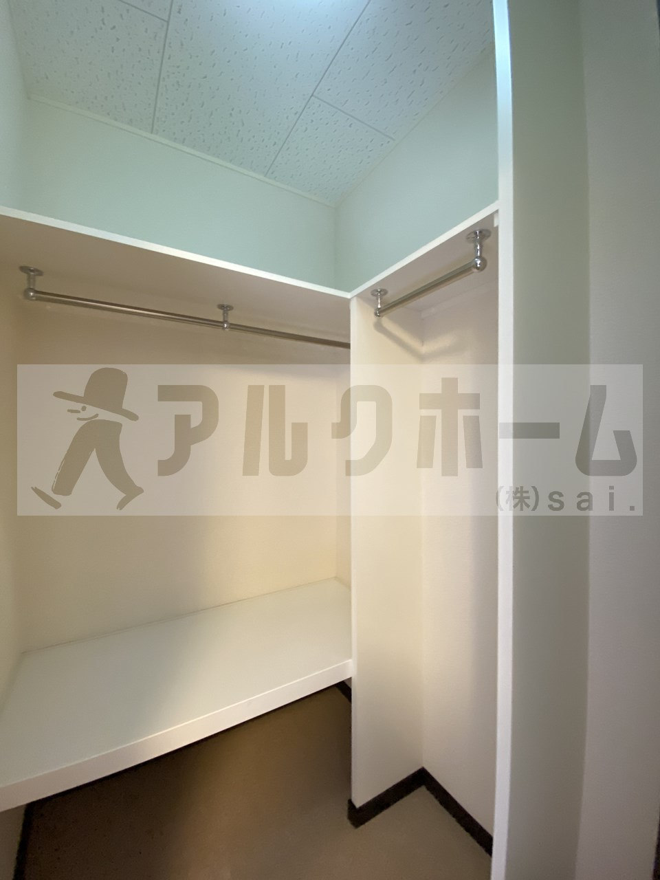 レオネクストウイング片山の収納