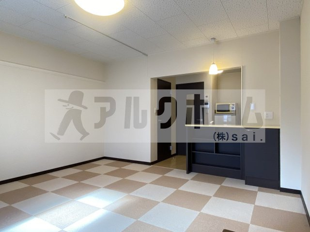 レオネクストウイング片山の居間・リビング