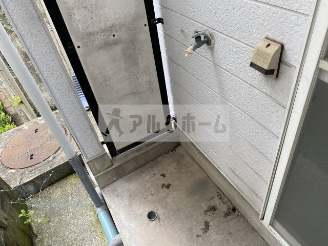 ヨーロピアン22番館(SP)のバルコニー|ヨーロピアン22番館　バルコニー