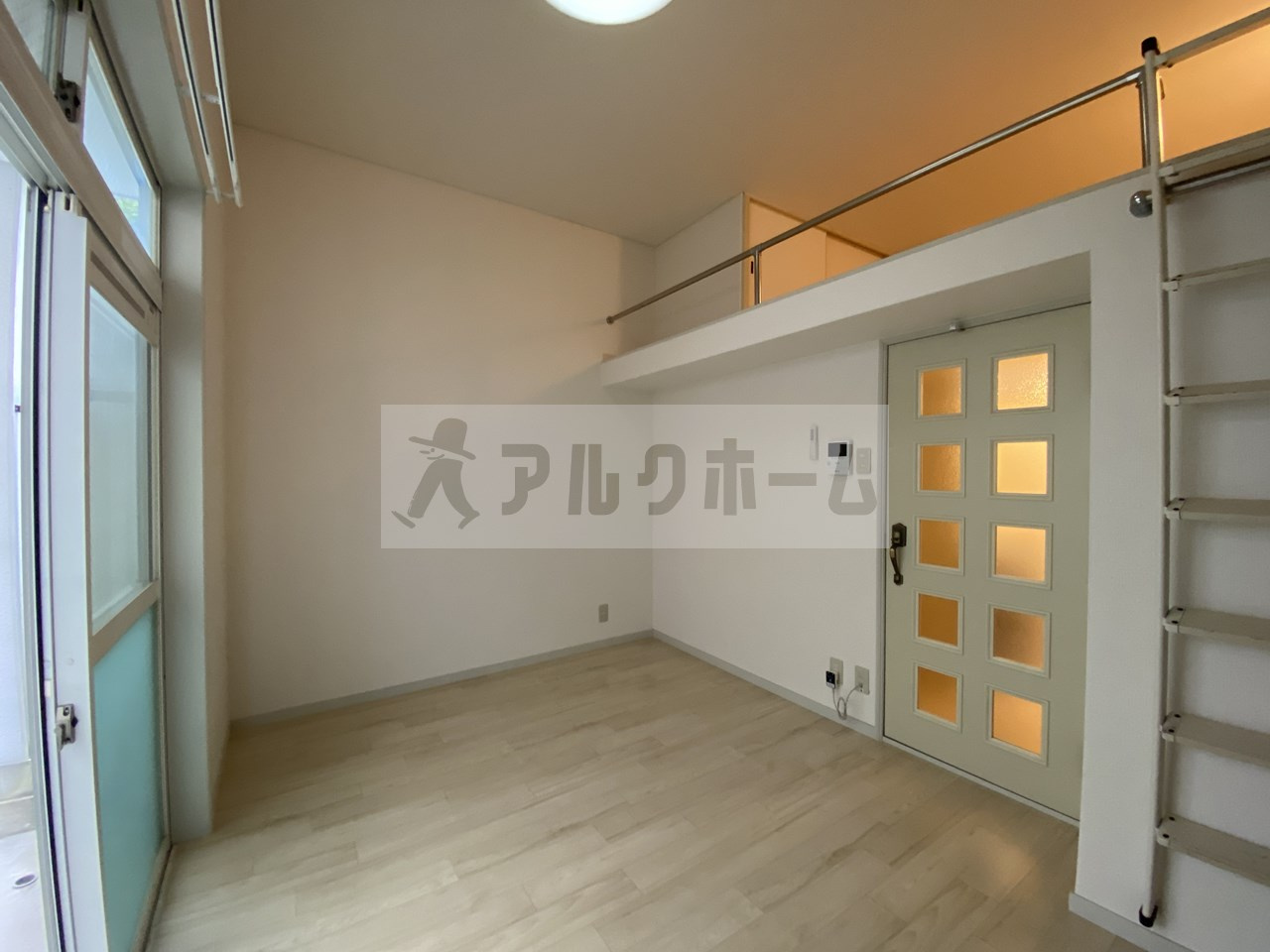 ヨーロピアン22番館(SP)の居間・リビング|ヨーロピアン22番館　洋室