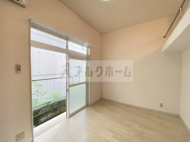 ヨーロピアン22番館(SP)の居間・リビング|ヨーロピアン22番館　洋室