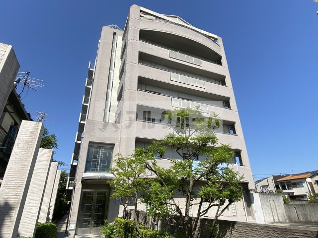 パレフルールの外観