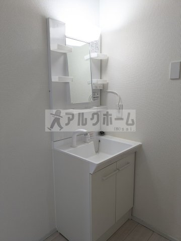 広光ハイツの独立洗面台