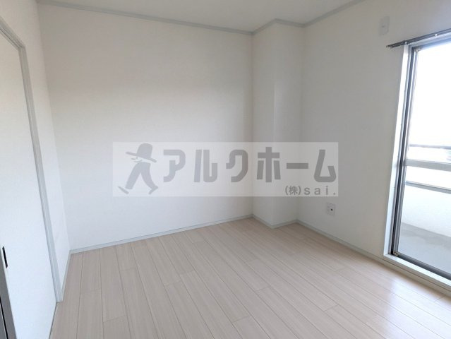 広光ハイツの洋室
