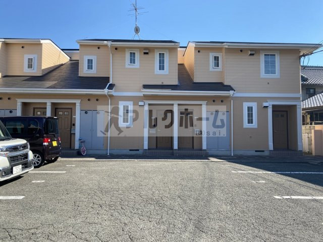 ドリームハウスの駐車場