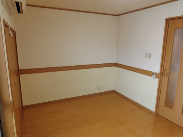 m&mステータス国分の洋室|ｍ&ｍステータス国分　洋室