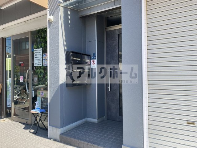 Y'sハウス(ワイズハウス)のエントランス